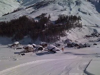 Otel Bait De Angial