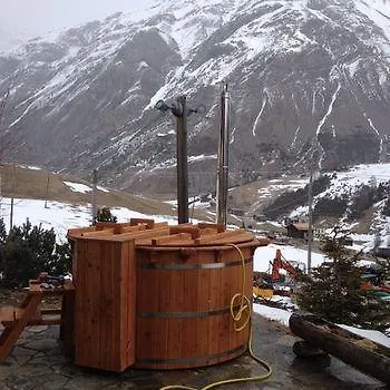 Bait De Angial Hotel