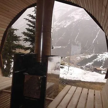 Bait De Angial Otel 3*