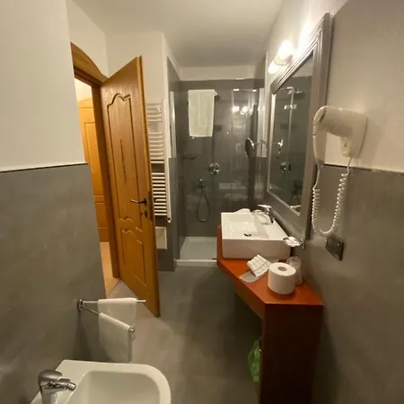Bait De Angial Hotel